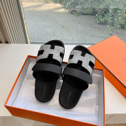 CHYPRE SANDAL IN BLACK MIX WHITE LIZARD SKIN