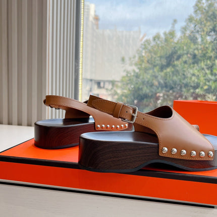 FLAT SANDAL IN BRONZE BROWN CALFSKIN