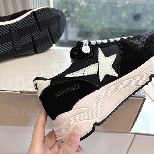 RUNNING SOLE SNEAKERS IN BLACK MESH AND SUEDE WHITE CALFSKIN STAR