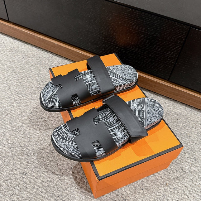 CHYPRE SANDAL BLACK CALFSKIN UNIQUE