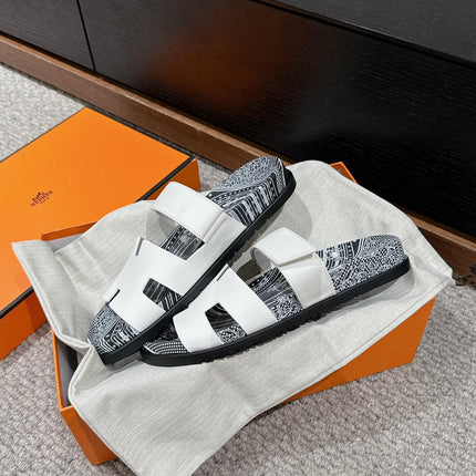 CHYPRE SANDAL WHITE CALFSKIN UNIQUE