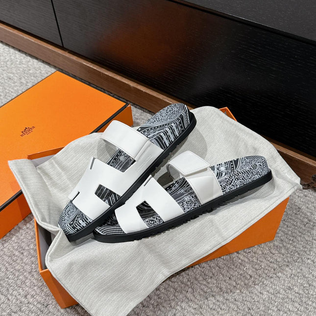 CHYPRE SANDAL WHITE CALFSKIN UNIQUE