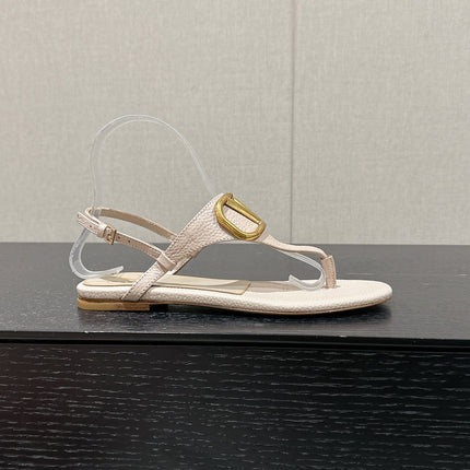 THONG SANDAL IN BEIGE CALFSKIN WITH GOLD LOGO
