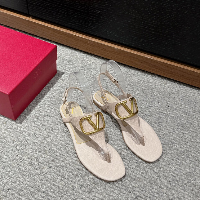 THONG SANDAL IN BEIGE CALFSKIN WITH GOLD LOGO