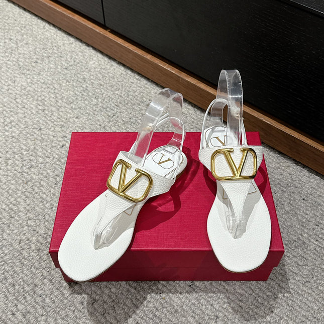 THONG SANDAL IN WHITE CALFSKIN WITH GOLD LOGO