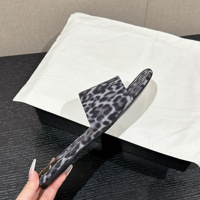 SL CARLYLE LEOPARD SLIPPERS BLACK-WHITE CANVAS