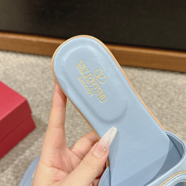 VLOGO CUT-OUT LIGHT BLUE CALFSKIN SLIDE SANDAL