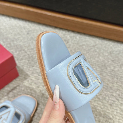 VLOGO CUT-OUT LIGHT BLUE CALFSKIN SLIDE SANDAL