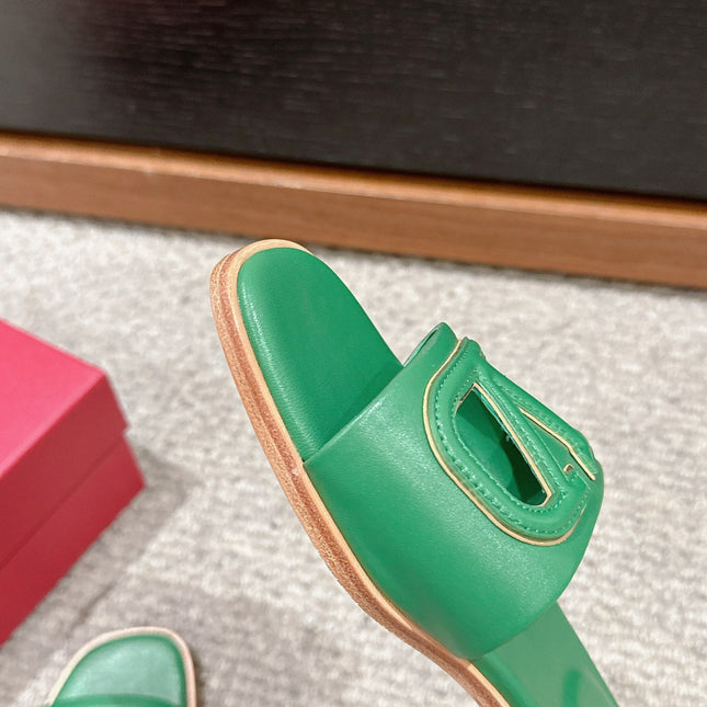 VLOGO CUT-OUT EMERALD GREEN CALFSKIN SLIDE SANDAL