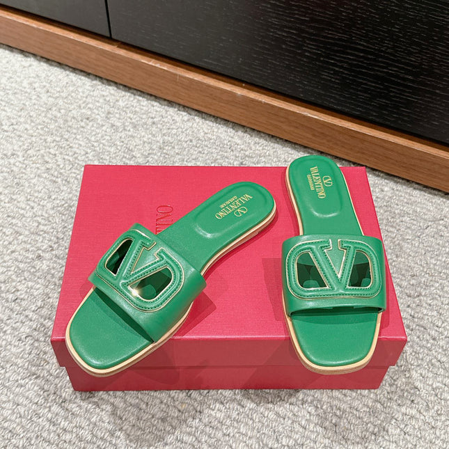 VLOGO CUT-OUT EMERALD GREEN CALFSKIN SLIDE SANDAL