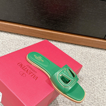 VLOGO CUT-OUT EMERALD GREEN CALFSKIN SLIDE SANDAL