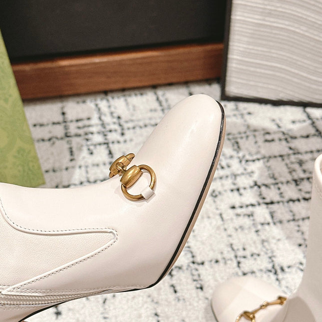 HORSEBIT ANKLE BOOTS 9.5CM IN WHITE SHEEPSKIN