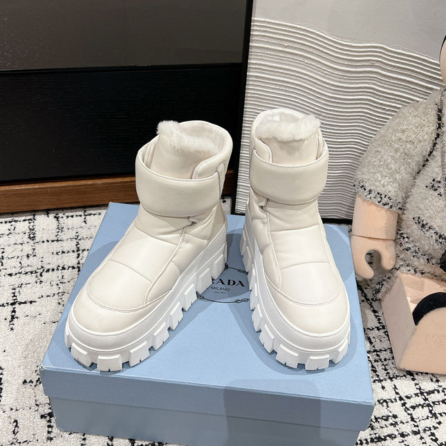 MONOLITH ANKLE BOOTS WITH STRAP IN RICE WHITE CALFSKIN AND FLEECE LINING
