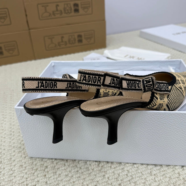 DIOR HIGH SLINGBACK 65 MM 25S IN BLACK AND BEIGE RAFFIA