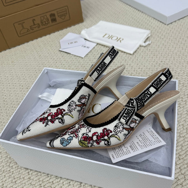 DIOR HIGH SLINGBACK 65 MM 25S IN WHITE FABRIC AND FLORAL PATTERN