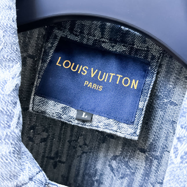 LV SHIRT JACKET IN WHITE BLUE MONOGRAM DENIM 239126