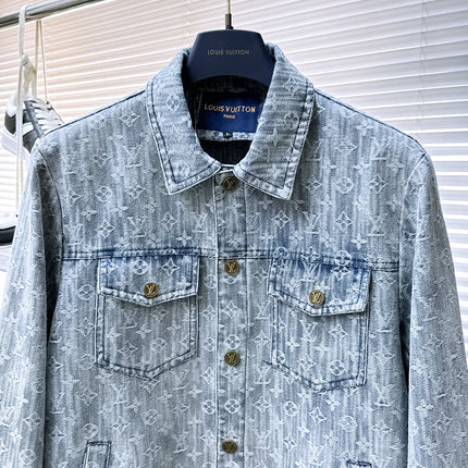 LV SHIRT JACKET IN WHITE BLUE MONOGRAM DENIM 239126