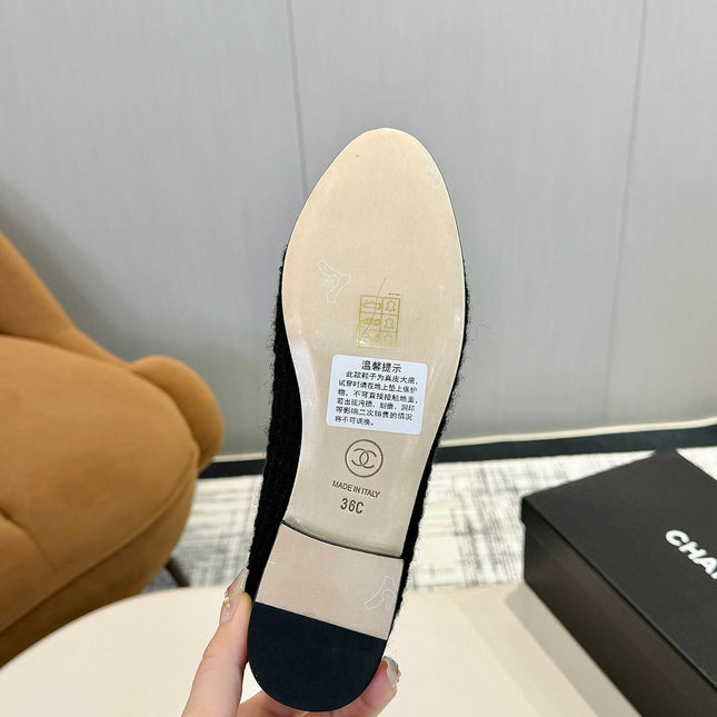 BALLET FLATS IN BLACK TWEED AND FABRIC