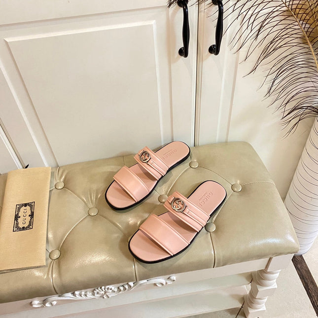 GG SANDAL WITH ROUND INTERLOCKING G IN LIGHT PINK CALFSKIN