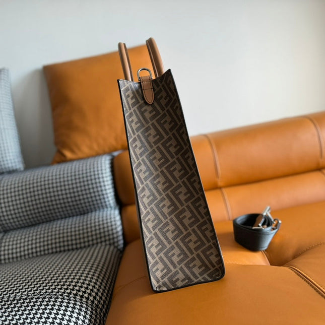FENDI 38 BAG FF MONOGRAM FF CAMEL BROWN CALFSKIN WITH STRAP