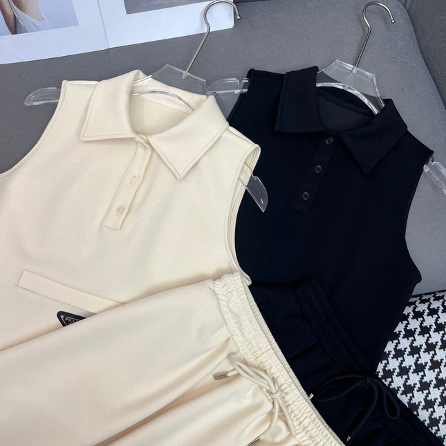 MATCHING SET WITH SLEEVELESS TOP AND SHORT SKIRT