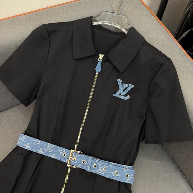 SHIRT DRESS WITH SHORT SLEEVES AND LOGO BELT