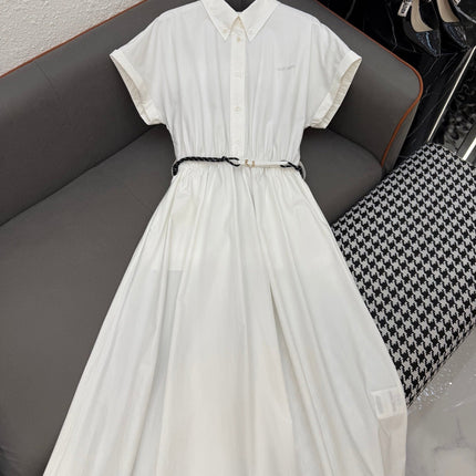 MM LONG DRESS IN WHITE TEXTURED FABRIC WITH BELT