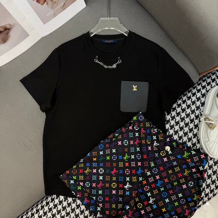 LV NEW T-SHIRT AND SHORTS SET WITH GOLD HARDWARE DETAILS