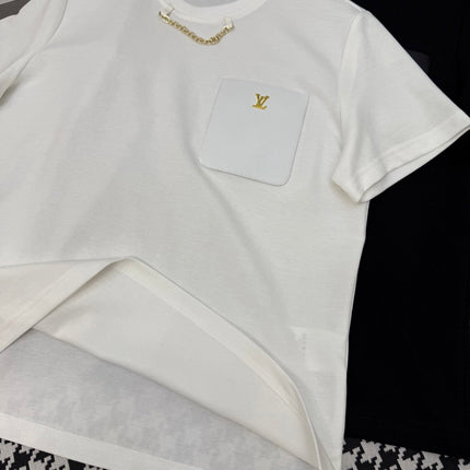 LV NEW T-SHIRT AND SHORTS SET WITH GOLD HARDWARE DETAILS