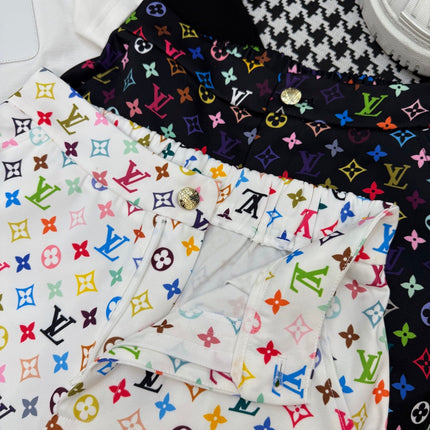 LV NEW T-SHIRT AND SHORTS SET WITH GOLD HARDWARE DETAILS