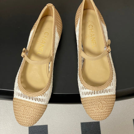 BALLERINAS IN WHITE MIX PEANUT BROWN RAFFIA