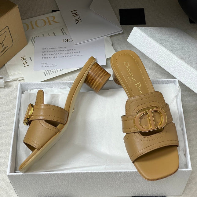 DIOR HIGH HEEL CLASSIC MONTAIGNE 40 MM 25S IN LIGHT BROWN LAMBSKIN WITH CD LOGO