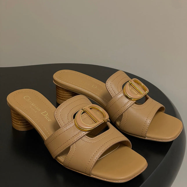 DIOR HIGH HEEL CLASSIC MONTAIGNE 40 MM 25S IN LIGHT BROWN LAMBSKIN WITH CD LOGO