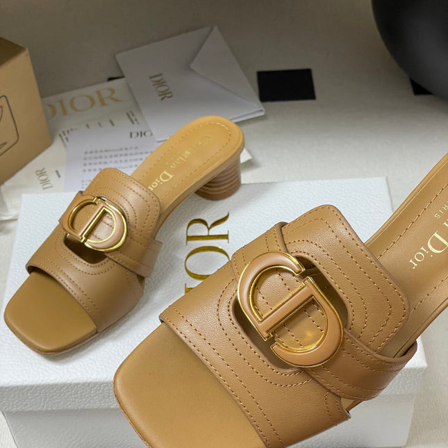 DIOR HIGH HEEL CLASSIC MONTAIGNE 40 MM 25S IN LIGHT BROWN LAMBSKIN WITH CD LOGO