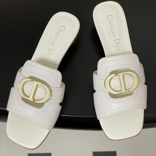 DIOR HIGH HEEL CLASSIC MONTAIGNE 40 MM 25S IN WHITE LAMBSKIN WITH CD LOGO