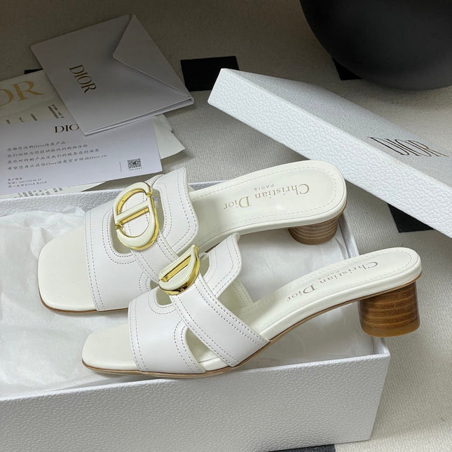 DIOR HIGH HEEL CLASSIC MONTAIGNE 40 MM 25S IN WHITE LAMBSKIN WITH CD LOGO