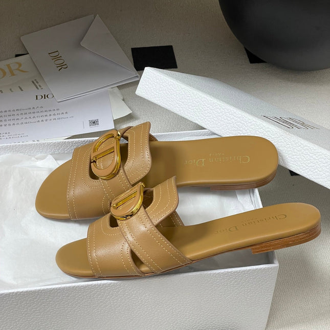 DIOR CLASSIC MONTAIGNE SANDALS 25S IN LIGHT BROWN LAMBSKIN WITH CD LOGO