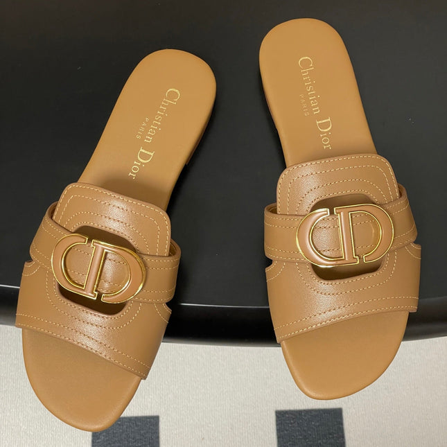 DIOR CLASSIC MONTAIGNE SANDALS 25S IN LIGHT BROWN LAMBSKIN WITH CD LOGO