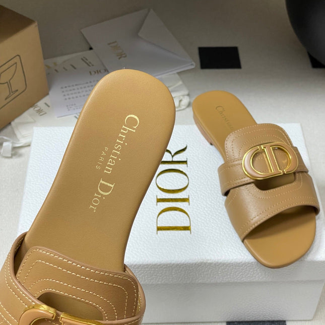 DIOR CLASSIC MONTAIGNE SANDALS 25S IN LIGHT BROWN LAMBSKIN WITH CD LOGO
