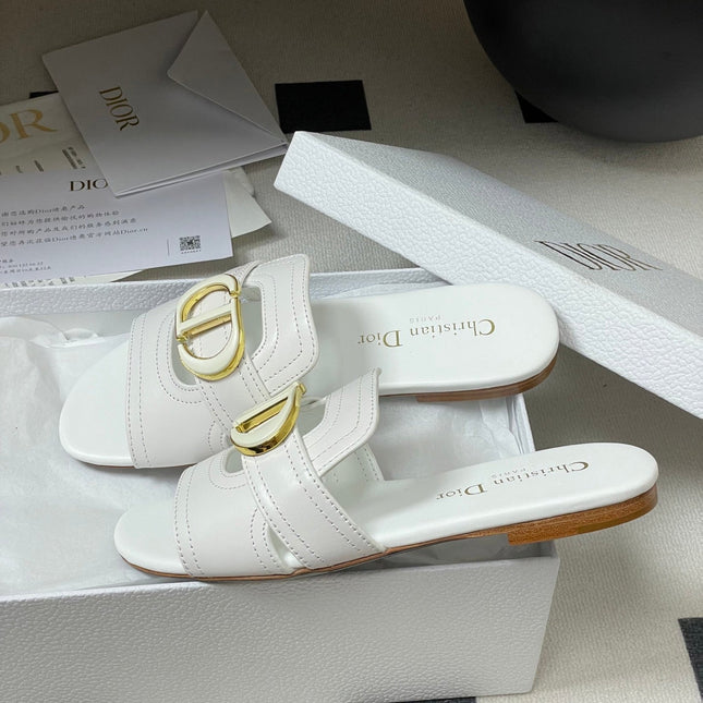 DIOR CLASSIC MONTAIGNE SANDALS 25S IN WHITE LAMBSKIN WITH CD LOGO
