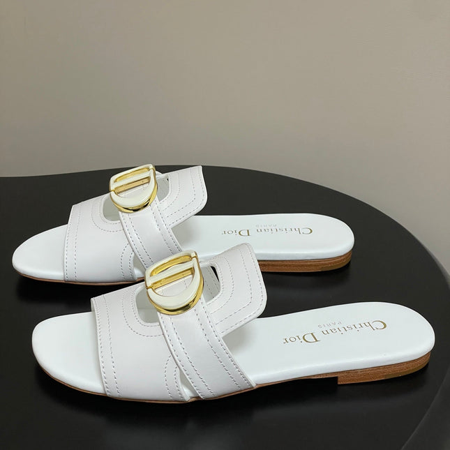 DIOR CLASSIC MONTAIGNE SANDALS 25S IN WHITE LAMBSKIN WITH CD LOGO