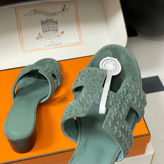 HM 25S ORAN HIGH‑HEEL SANDAL IN MUTED MINT GREEN SUEDE AND LAMBSKIN