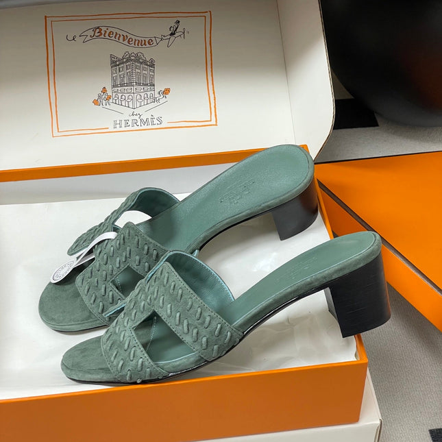 HM 25S ORAN HIGH‑HEEL SANDAL IN MUTED MINT GREEN SUEDE AND LAMBSKIN