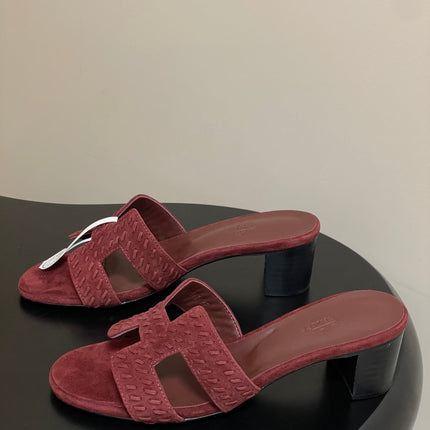 HM 25S ORAN HIGH‑HEEL SANDAL IN DARK RED SUEDE AND LAMBSKIN
