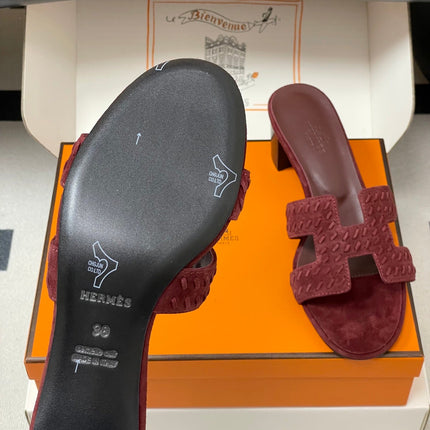 HM 25S ORAN HIGH‑HEEL SANDAL IN DARK RED SUEDE AND LAMBSKIN