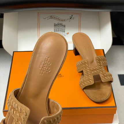 HM 25S ORAN HIGH‑HEEL SANDAL IN LIGHT BROWN SUEDE AND LAMBSKIN
