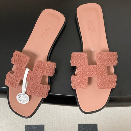 HM 25S ORAN SANDAL IN PEACHY PINK SUEDE AND LAMBSKIN