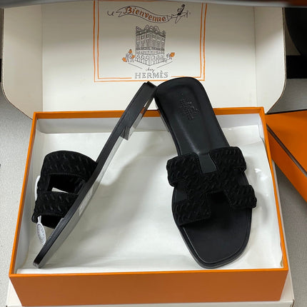 HM 25S ORAN SANDAL IN BLACK SUEDE AND LAMBSKIN