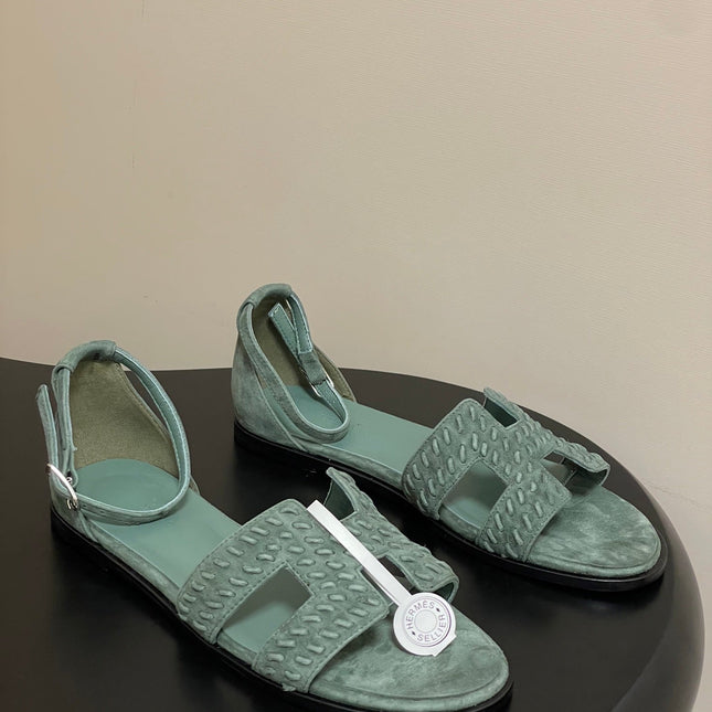 HM 25S SANTORINI SANDAL IN MUTED MINT GREEN SUEDE AND LAMBSKIN