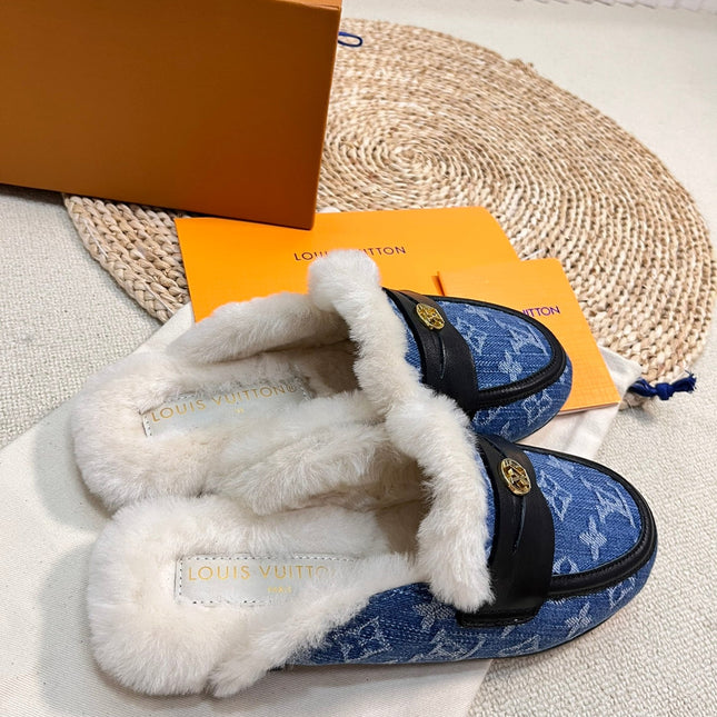 FLAT MULE IN COBALT BLUE MONOGRAM DENIM AND SHEARLING LINING